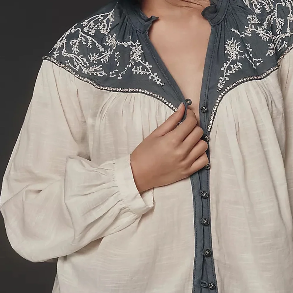 Pilcro Puff Sleeve buttondown blouse top peasant SHIRT